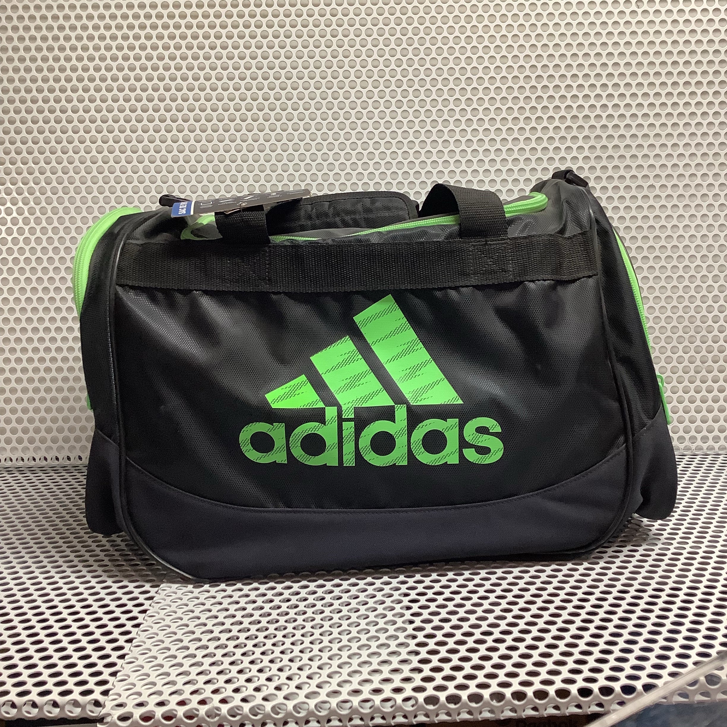 Adidas DEFENDER DUFFEL1