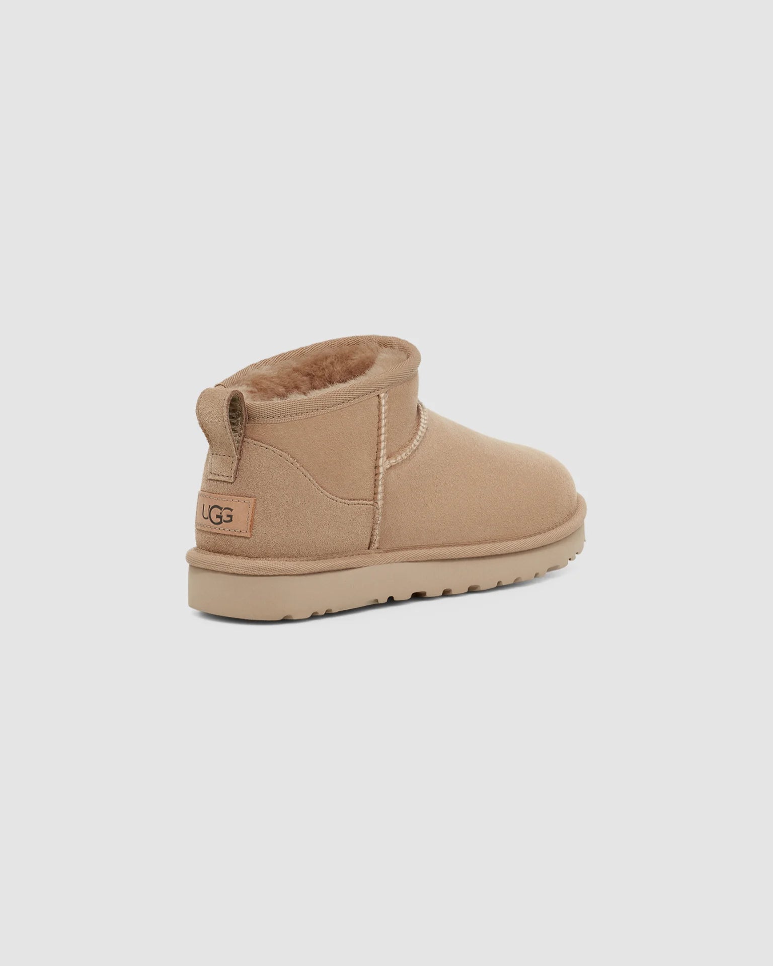 UGG W CLASSIC Ultra Mini