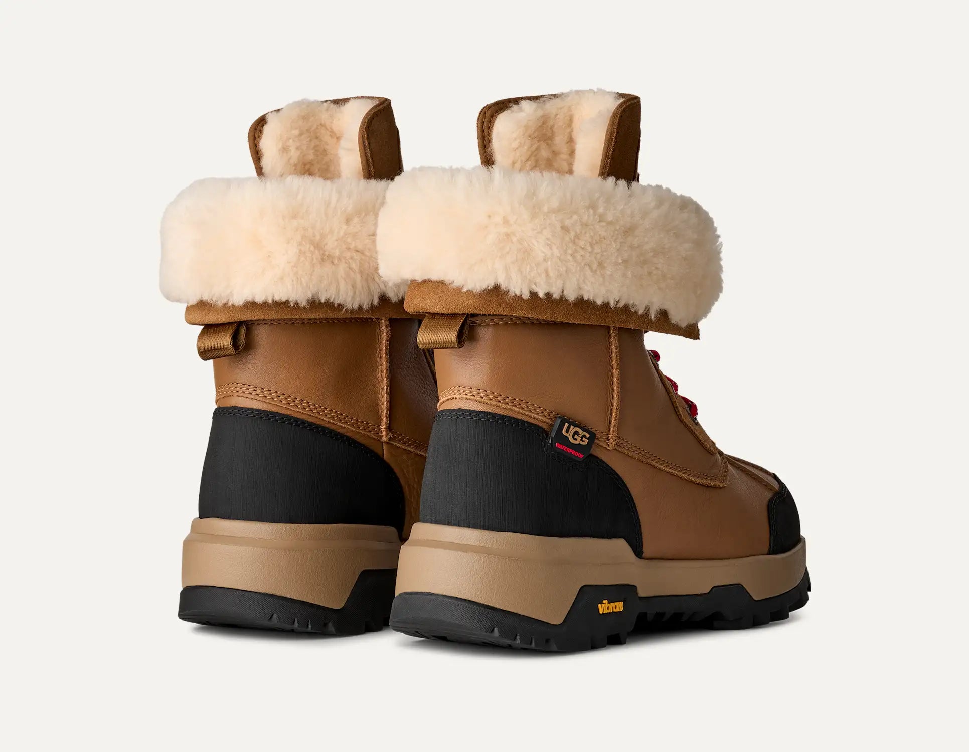 UGG K Adirondack Boot XXV J