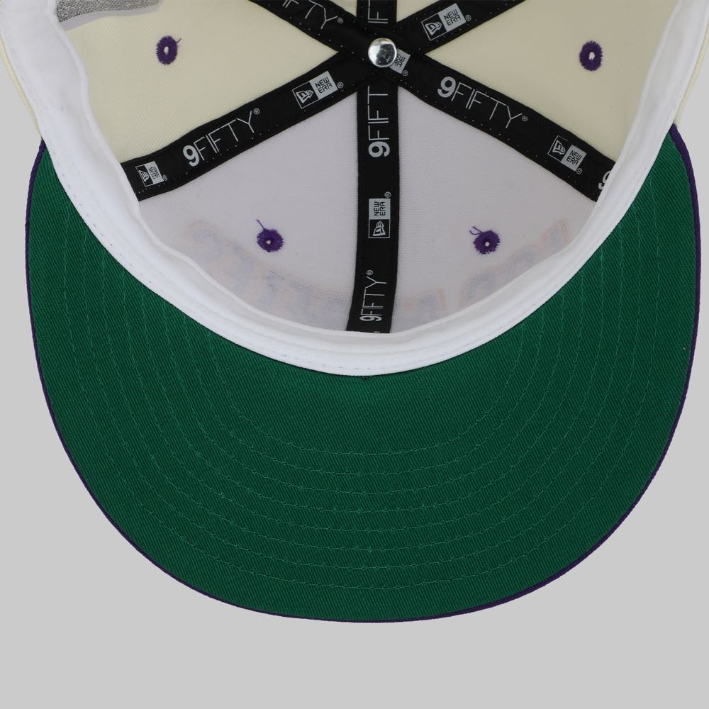 New Era Los Angeles Lakers 9FIFTY Snapback —Beige et Violet