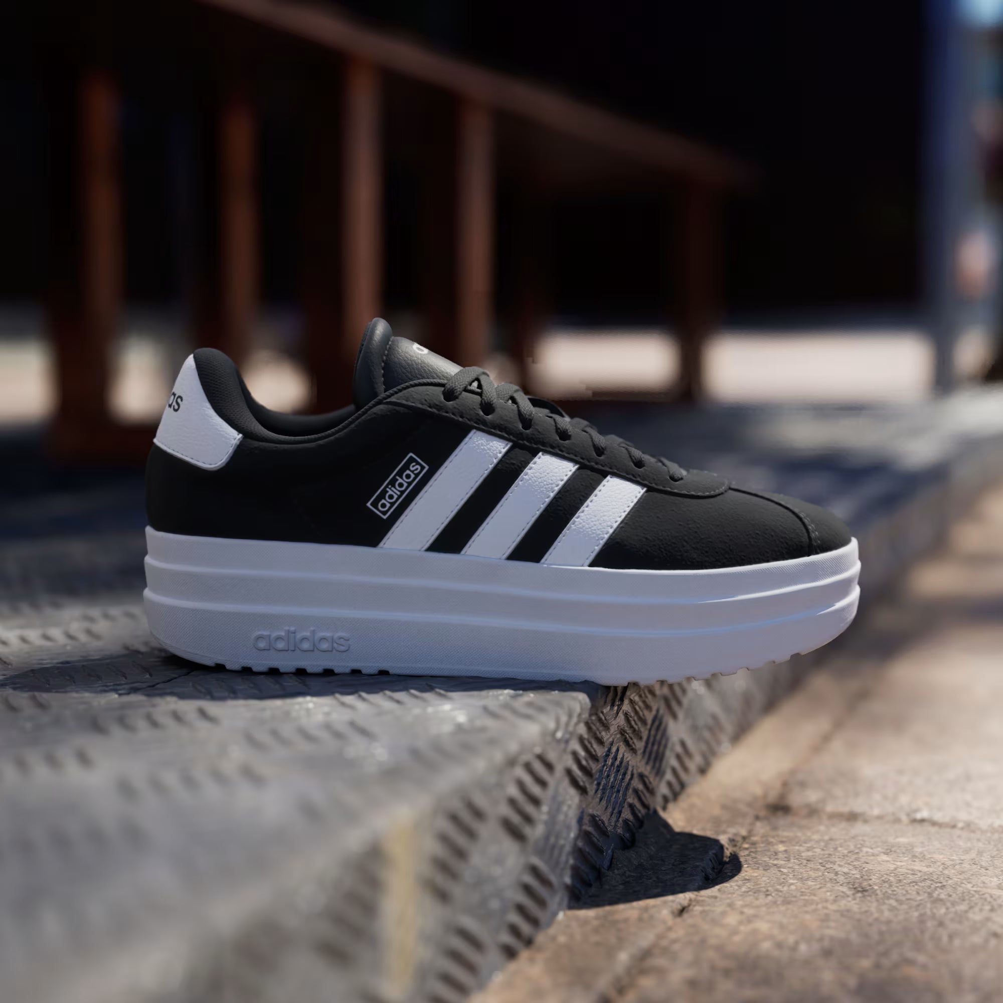 Adidas VL Court Bold W