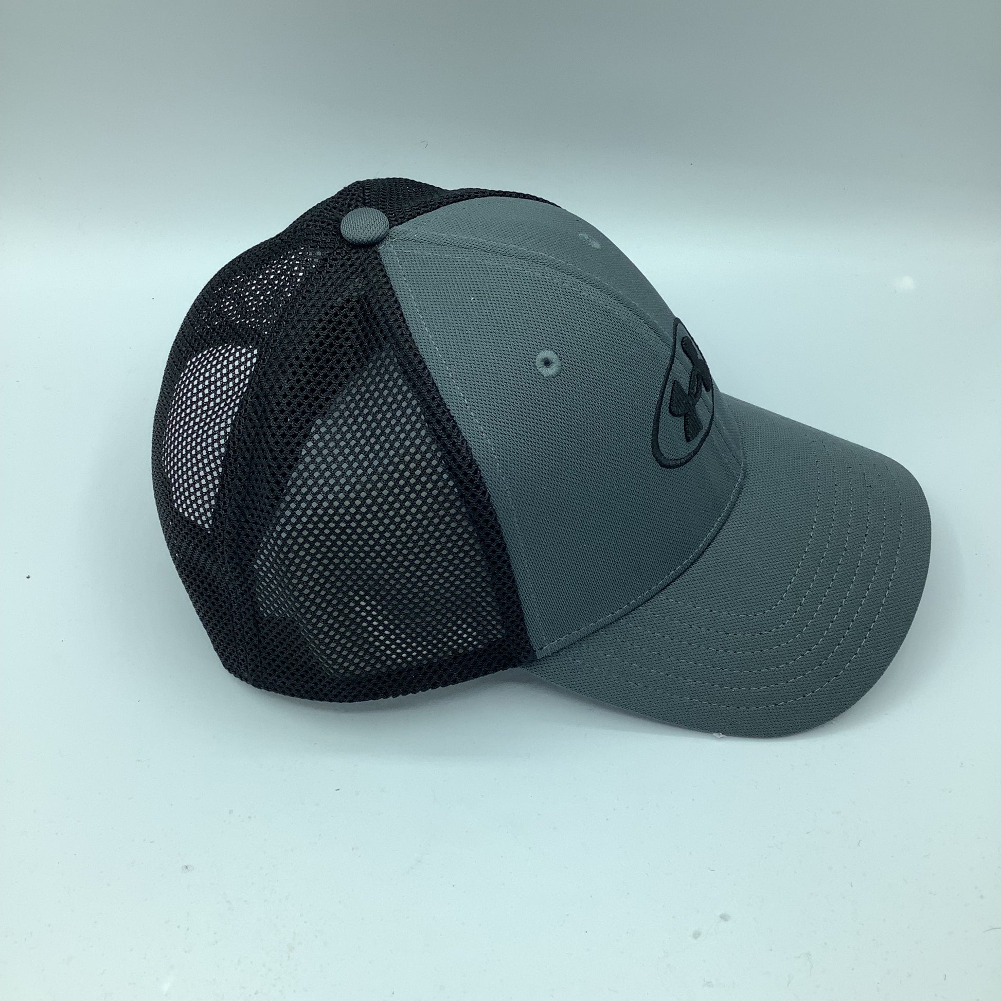 Under Armour , Womens , Black hat