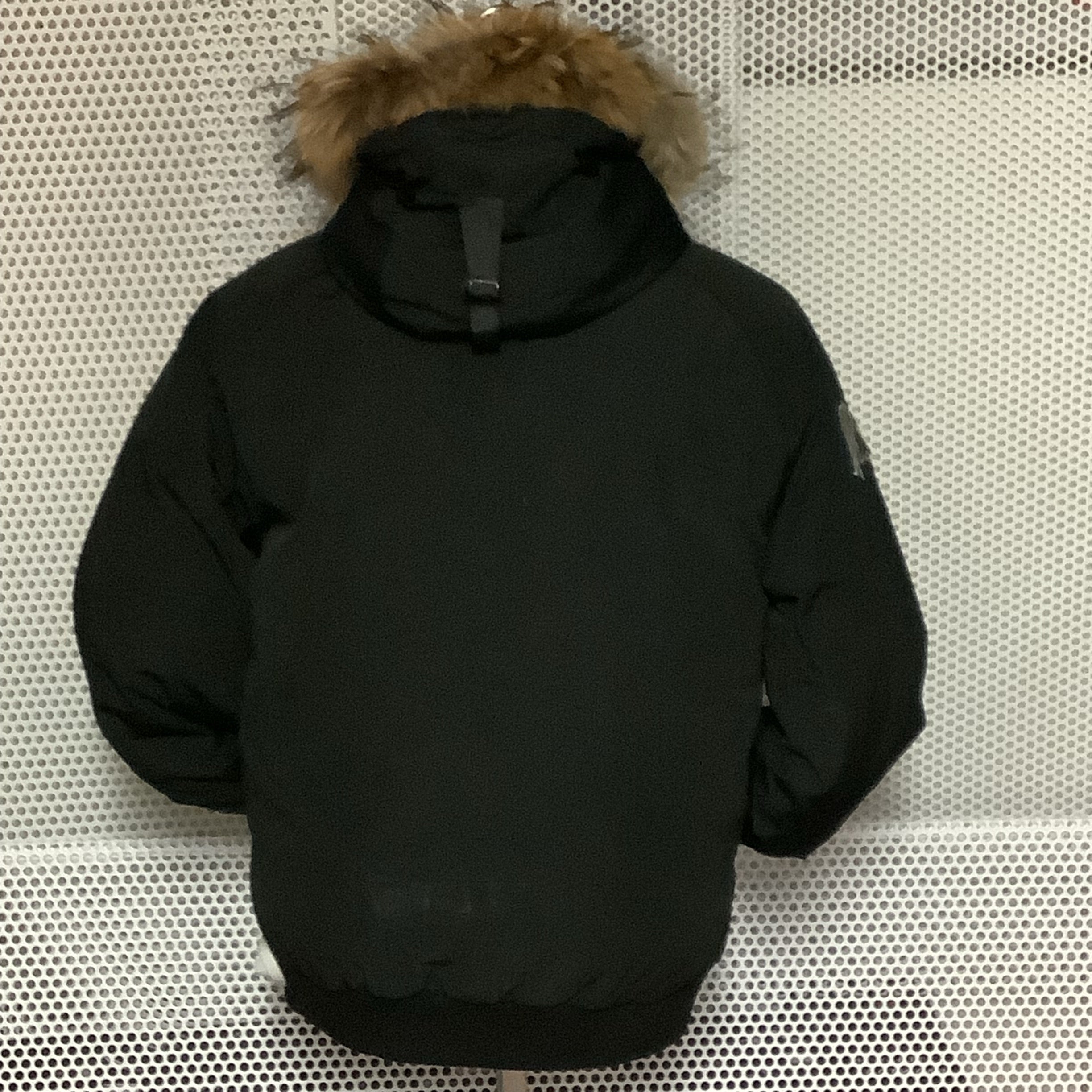 Arctic North SAINT SAUVEUR-FUR MAGNET