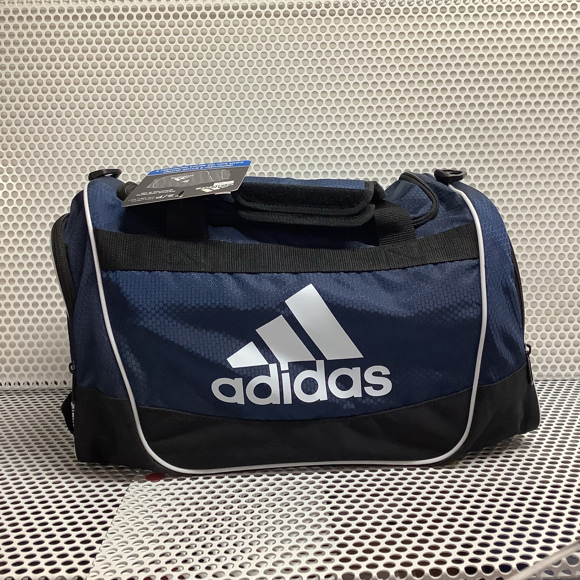 Adidas defender discount ii duffel bag